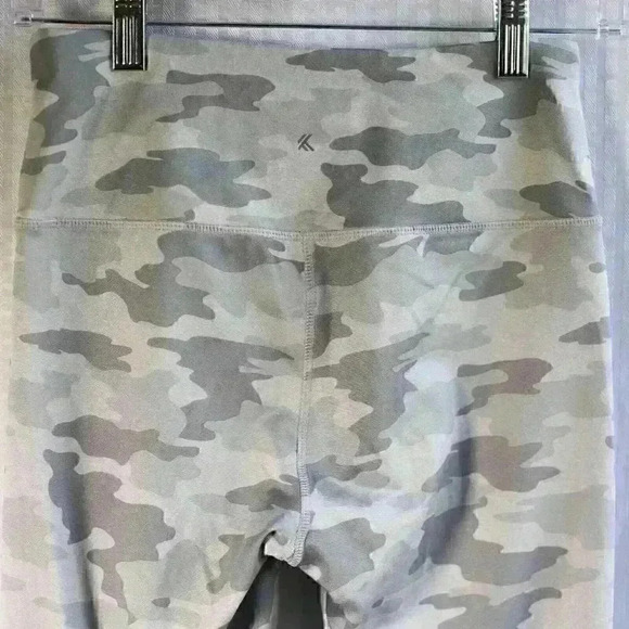 Kyodan Gray Camo Print Leggings Women's Size S Small Petite - Picture 5 of 9